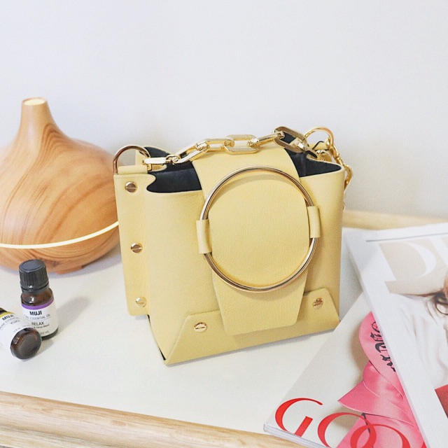 满$150包邮+无税 Farfetch 官网精选新款Yuzef